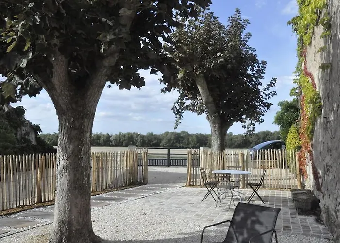 Nyaraló O Rivage, Maison Familiale Bord De Loire *